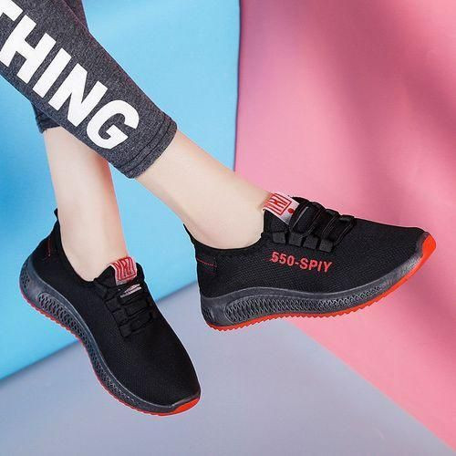 Ladies sneakers